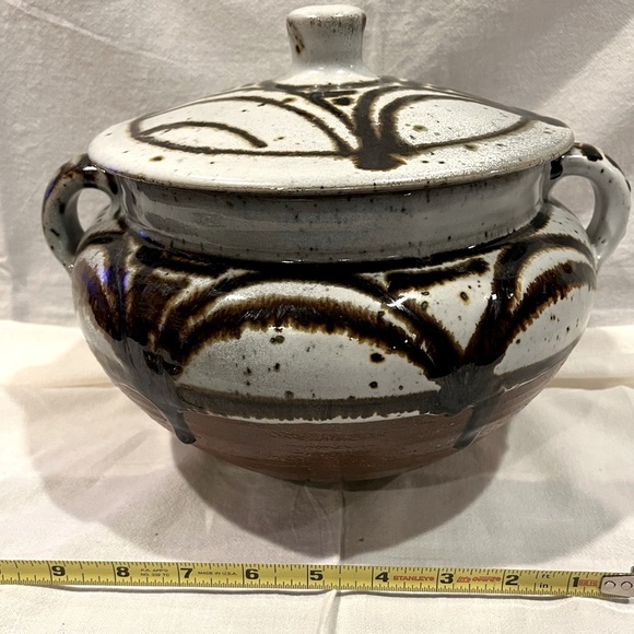 Vintage Handmade Wood-fired Large Bean Pot - Picture 3 of 4